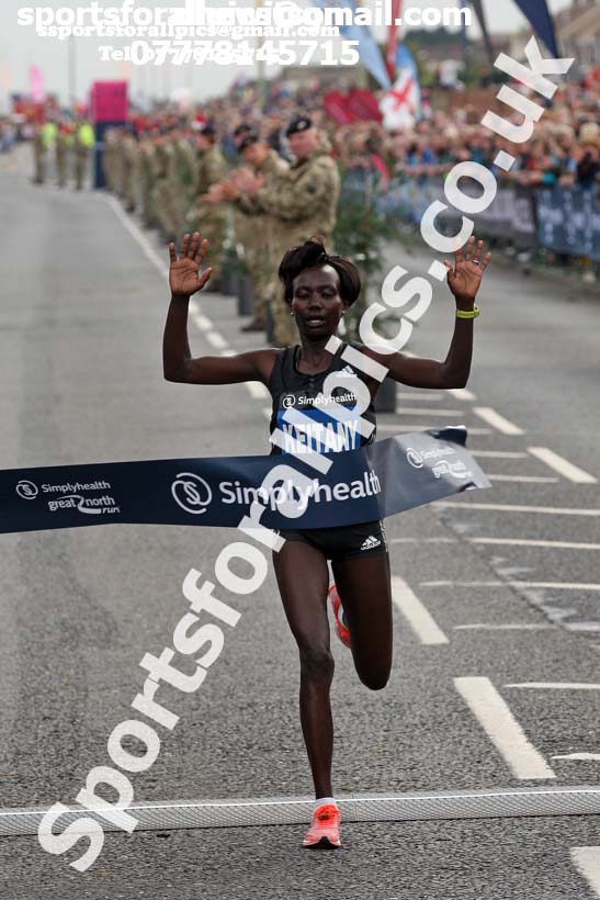Womens Great North Run, 2017 Simplyhealth Great North Run. Photo: David T. Hewitson/Sports for All Pics